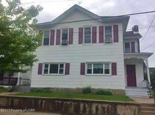 23 Washington St, Pittston, PA 18643