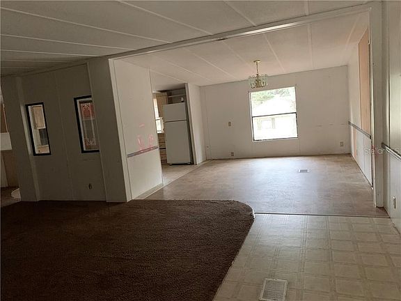 5th image of 3241 Tulip St