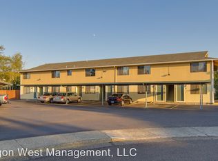 3601 Inland Ct APT 7, North Bend, OR 97459