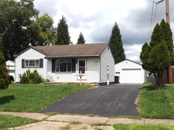 5857 Willaston Dr, Dayton, OH 45431