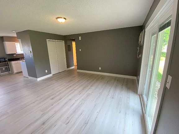 2nd image of 2613 Davidson Dr APT F3