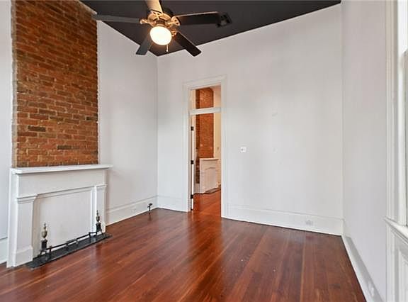 2nd image of 3134 Burgundy St