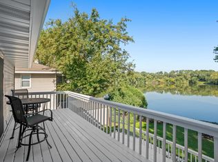 8806 Minnetonka Blvd, Saint Louis Park, MN 55426