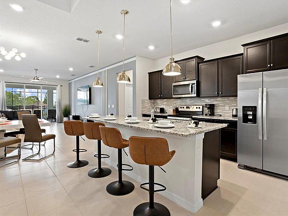 2nd image of 3835 LANA AVENUE