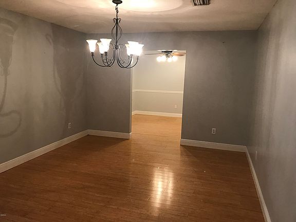 5th image of 1636 Mary Ann Dr
