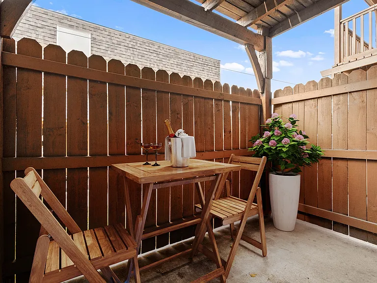 3942 Adams St — Photo 16