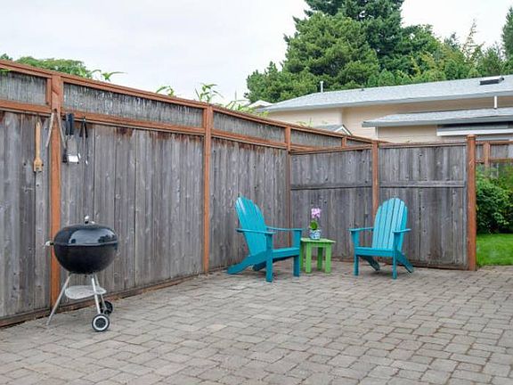 Patio or add'al Parking