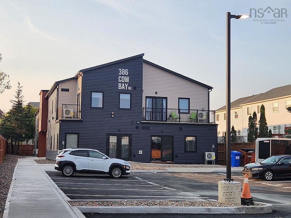 1st image of 386 Cow Bay Rd