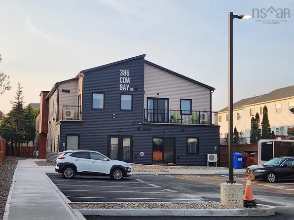 386 Cow Bay Rd, Eastern Passage, NS B3G 1J4