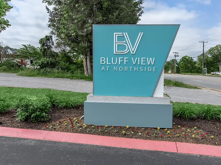 Bluff View at Northside Apartments — Photo 38