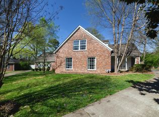 1006 Bentley Cir, Gallatin, TN 37066