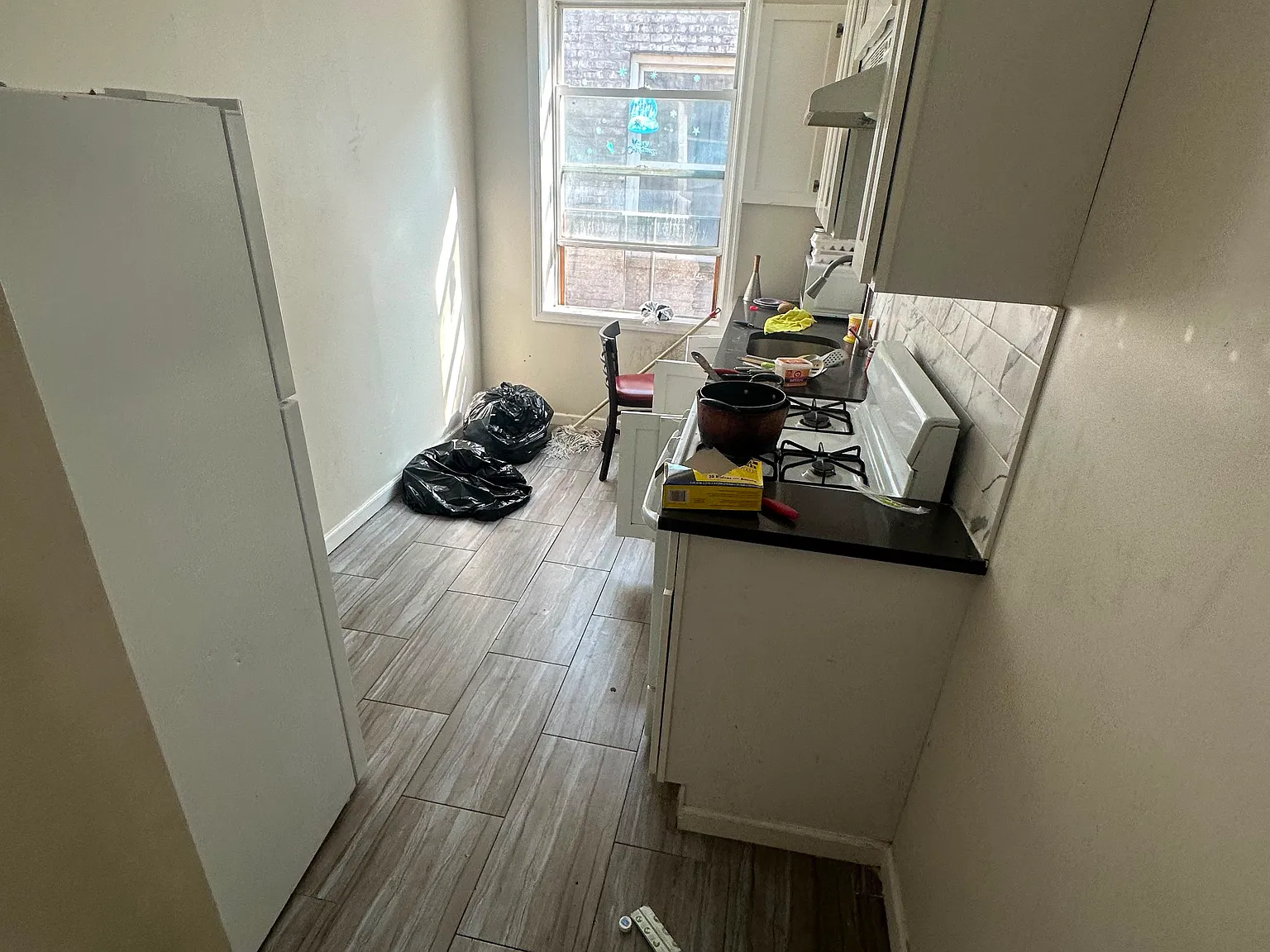 2 bed, $1,850 — Photo 4