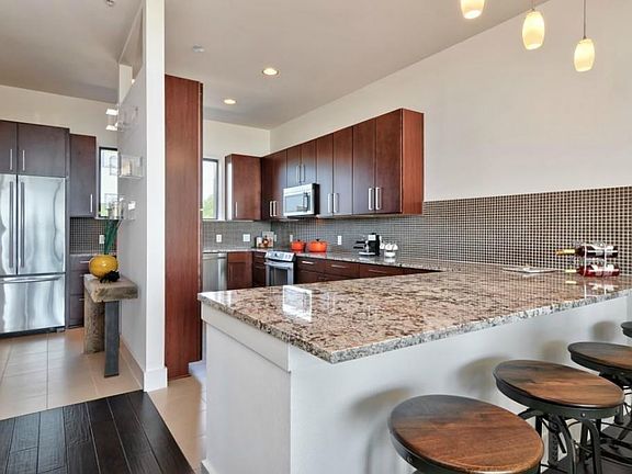 5th image of 1101 Ivean Pearson Rd Unit C206