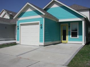107 Sailhouse Way, Rockport, TX 78382