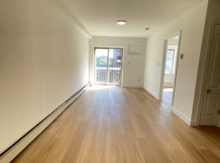 141-35 Pershing Cres #A4, Jamaica, NY 11435