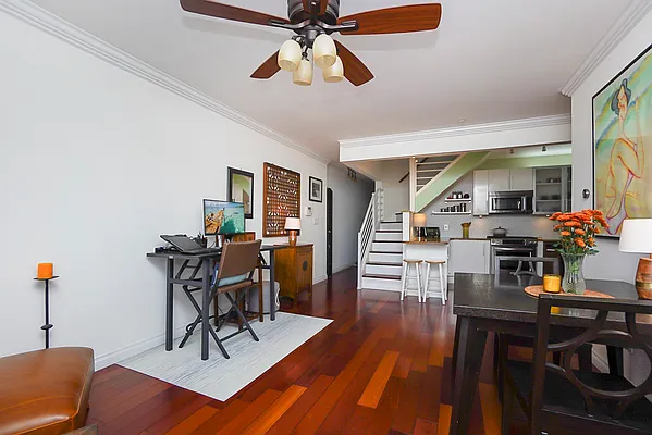 Sold by REMAX Elite | media 2
