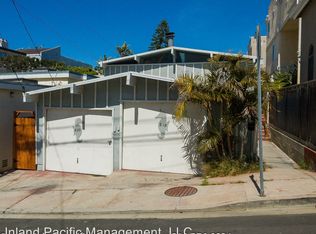 820 Cypress Ave, Hermosa Beach, CA 90254