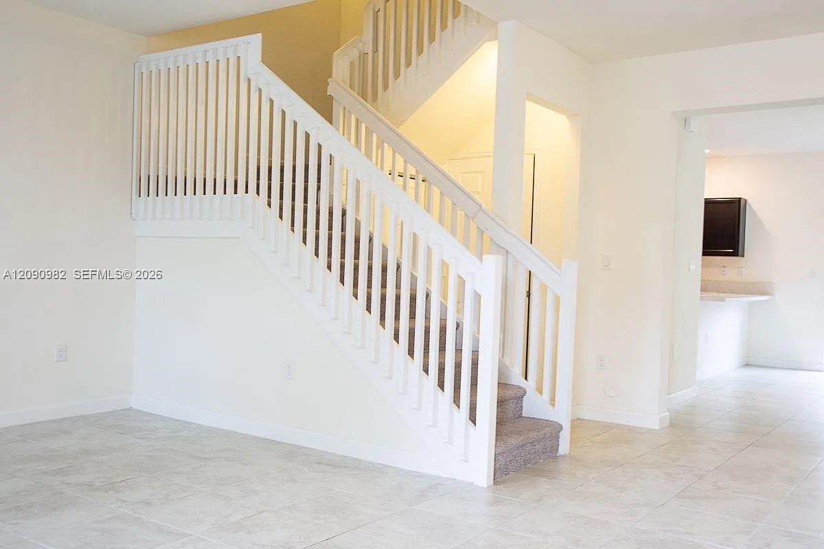 Coco Palm Estates — Photo 3