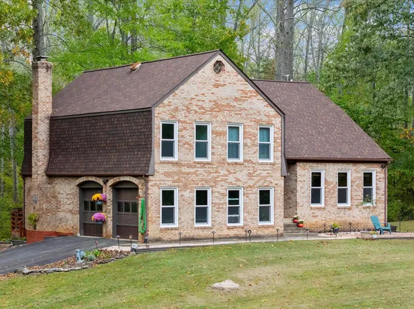 7414 Kettle Ridge Dr, Nokesville, VA 20181