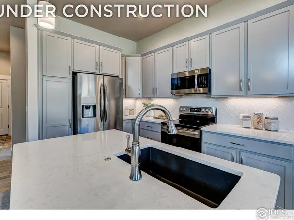 160 High Point Dr, Longmont, CO 80504