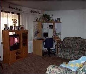 5th image of 13637 Bel Air Dr