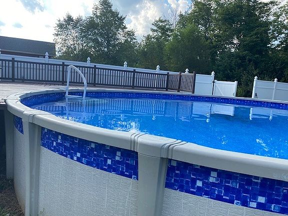 5th image of 299 Wildflower Ln