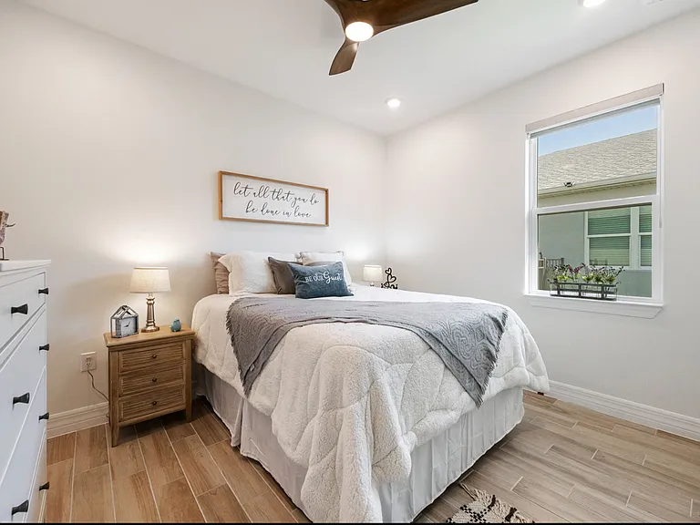 16376 Palmetto St — Photo 30