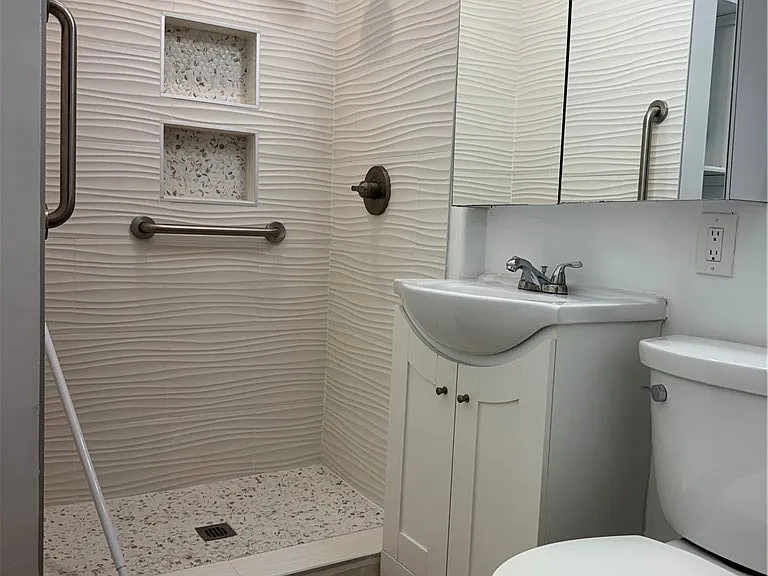 807 E Cottonwood Rd #6 — Photo 5