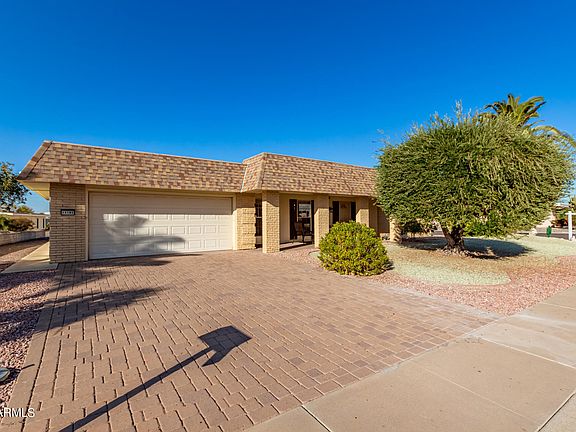 3rd image of 11102 W JACARANDA Drive W