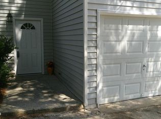 7178 Williamsburg Dr, Riverdale, GA 30274