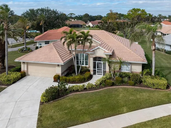 5045 Whitestone Dr, Venice, FL 34293