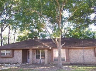 1832 Fm 522 Rd, West Columbia, TX 77486
