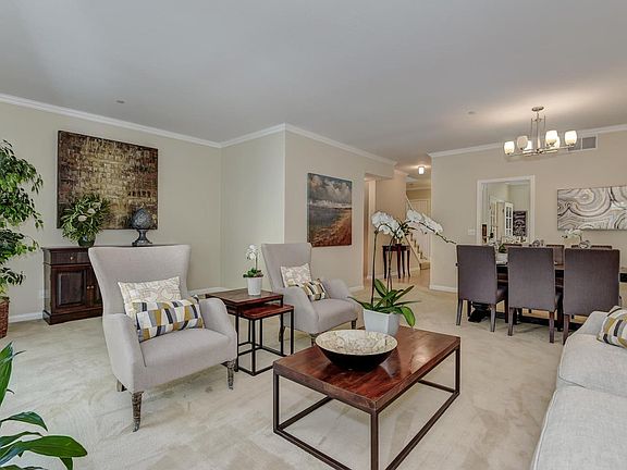 2nd image of 963 La Mesa Ter Unit A
