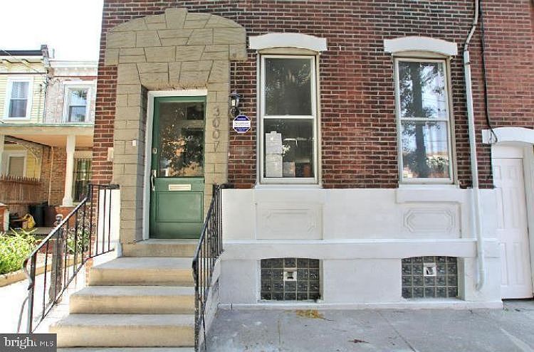 1st image of 3007 Richmond St