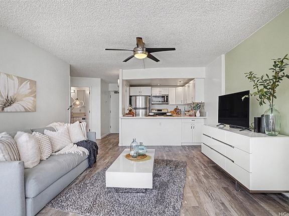 3rd image of 475 Atkinson Dr APT 1006