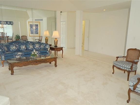 5th image of 47 Sutherland Ct