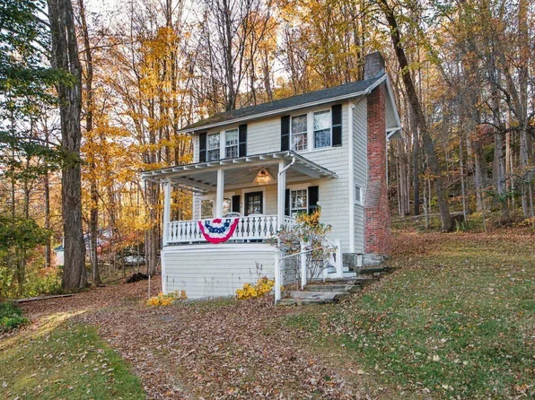 168 Stones Throw Lane, Manchester, VT 05254