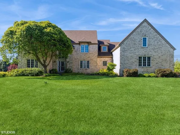 1615 Anthony Ln, McHenry, IL 60051