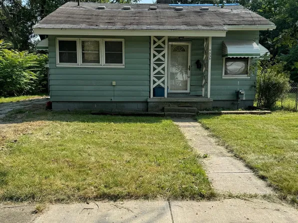 4034 Randolph St, Saginaw, MI 48601