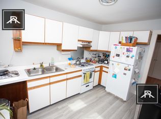 96 Kent St #2, Brookline, MA 02445