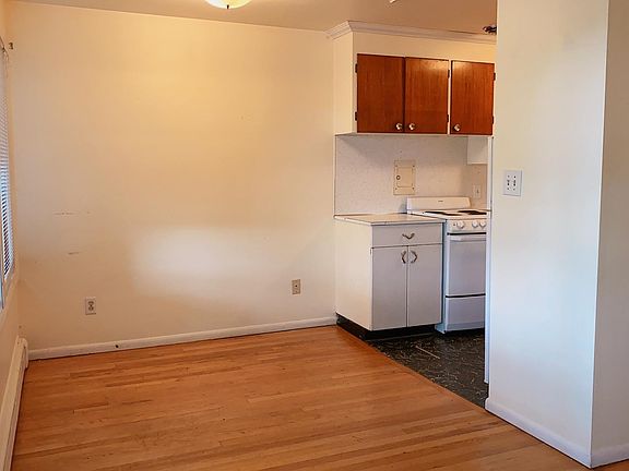 3rd image of 22nd Ave NE #4748.5