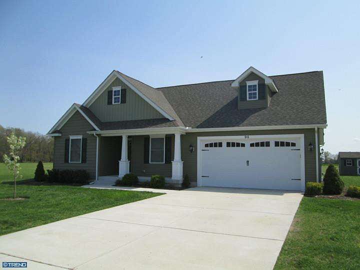 1st image of 94 McEwen Dr