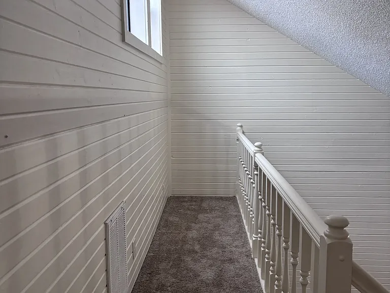 220 Harpers Mill Ct — Photo 16