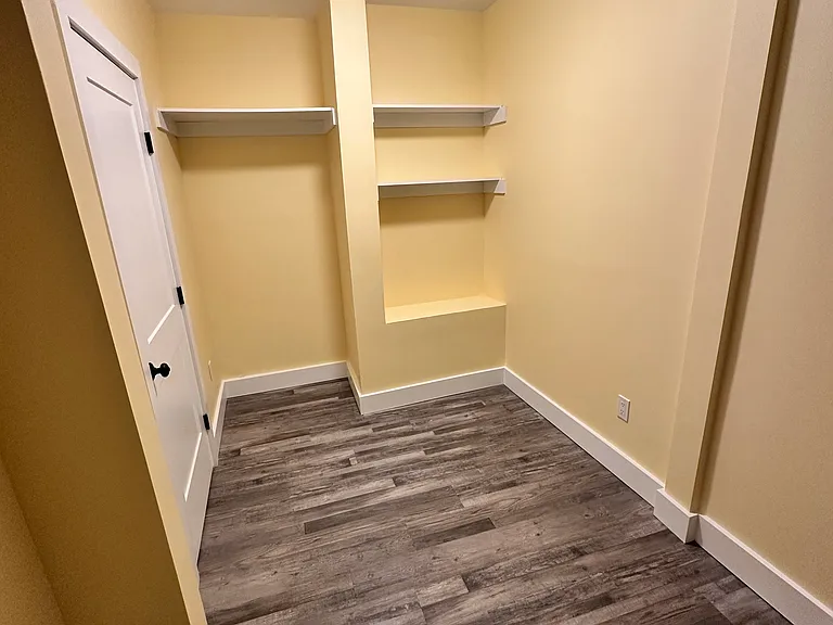 24 Beech St #2 — Photo 8