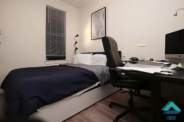 Rented by EXR | media 3