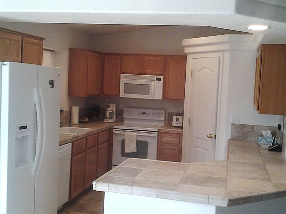 3rd image of 3568 Desert Garden Dr