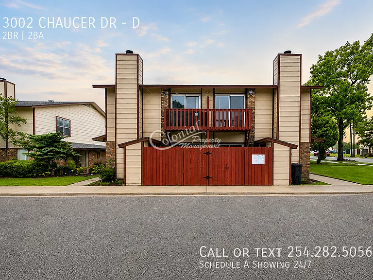 3002 Chaucer Dr #D — Photo 1