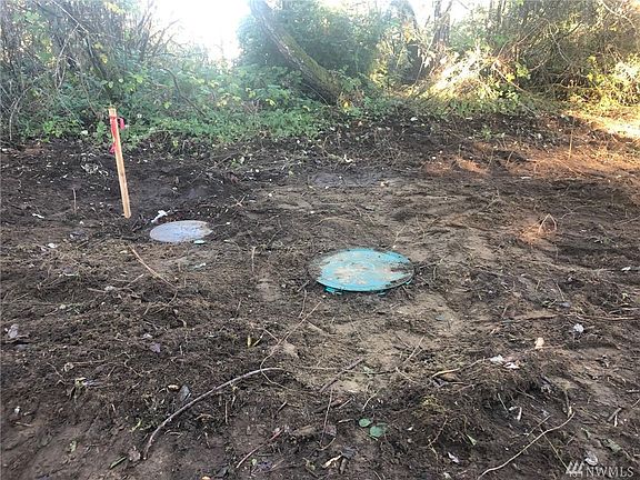 5th image of 1519 197th Ave SW