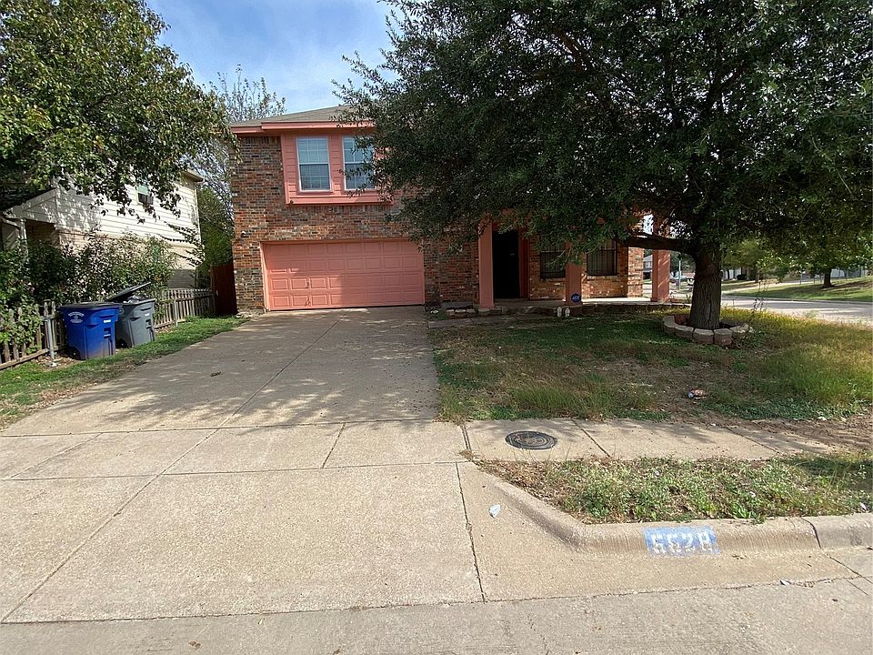 1st image of 6628 Leaning Oaks St