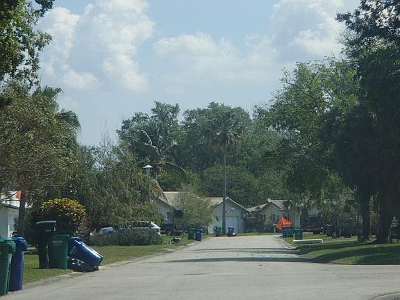 5th image of 10340 NW 44th St
